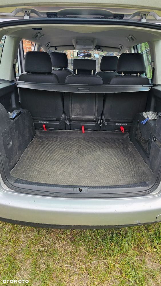 Volkswagen Touran 1.9 TDI Trendline - 22