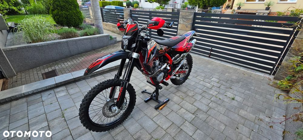 SWM RS 500 R - 1