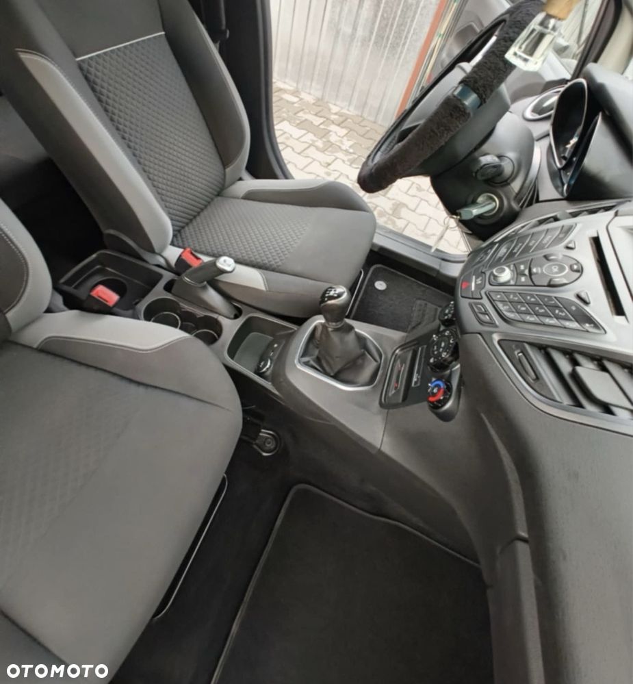 Ford Fiesta - 6