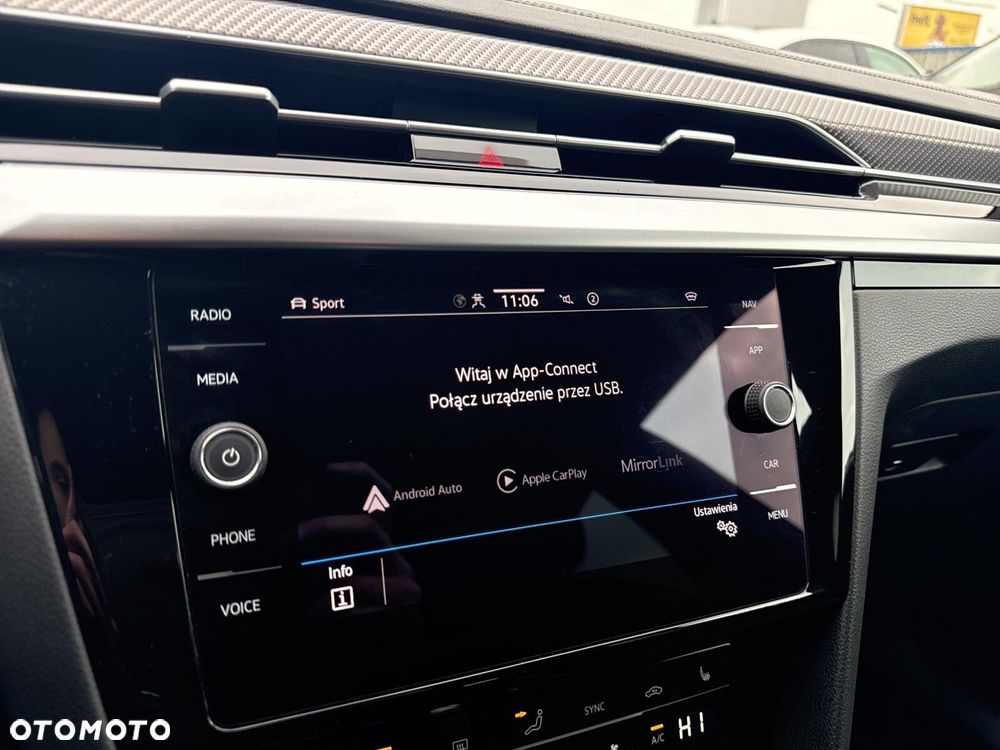 Volkswagen Arteon 2.0 TSI 4Motion R DSG - 26