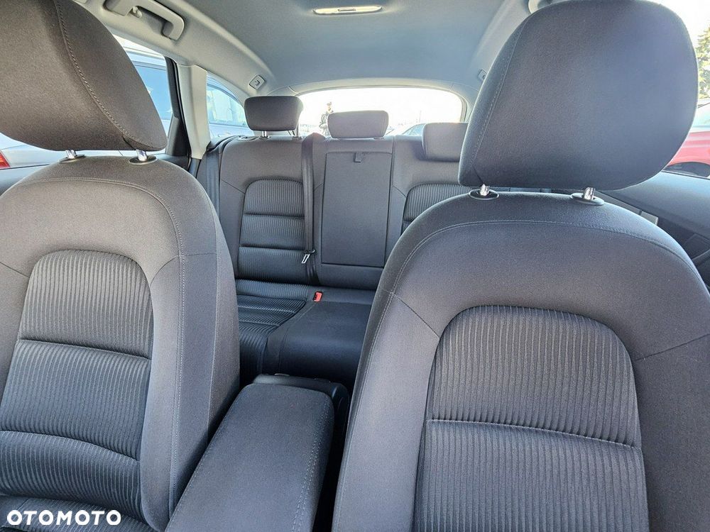 Audi A4 Avant 2.0 TDI 116g DPF Ambiente - 11