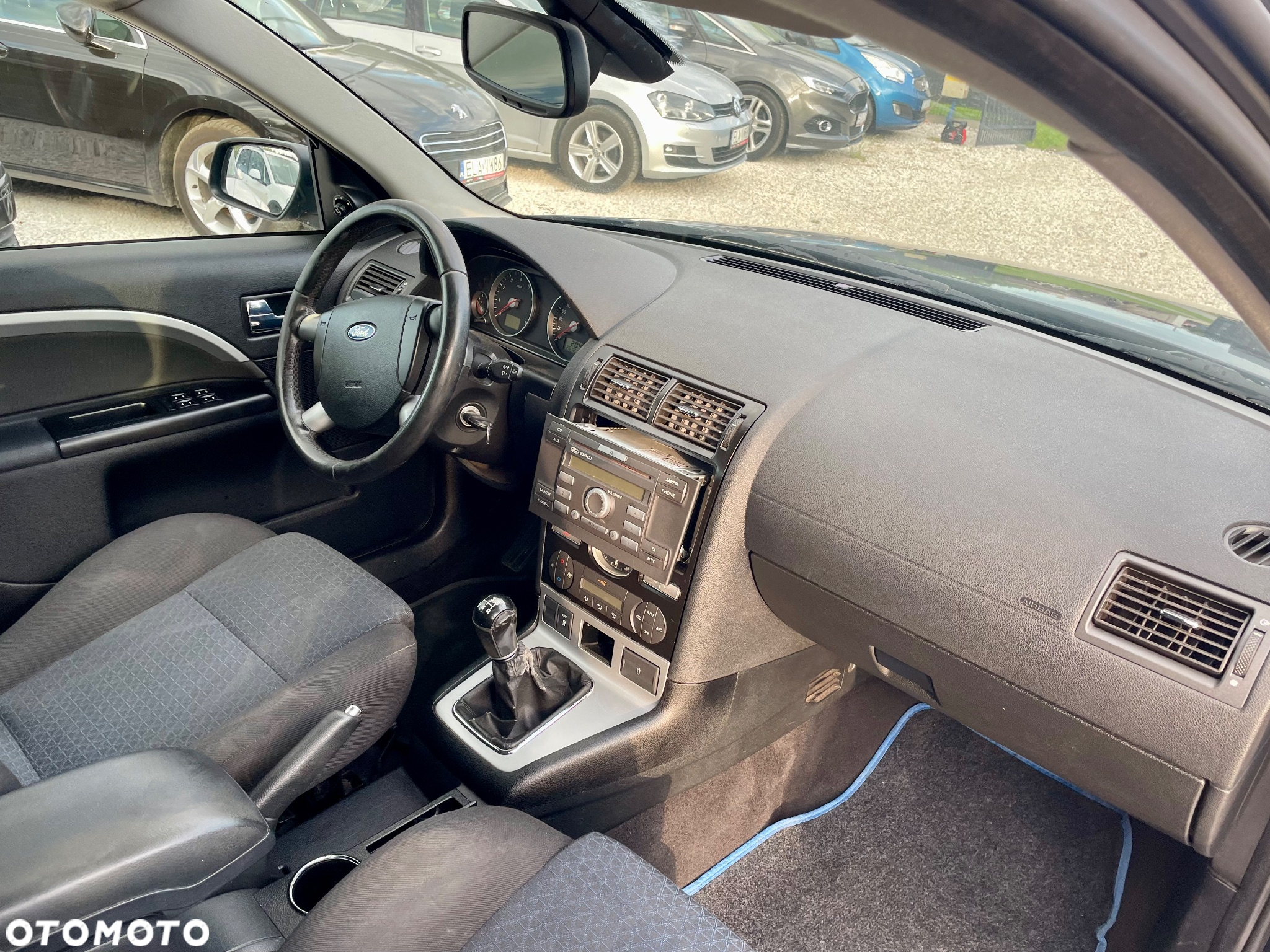 Ford Mondeo 1.8 Ghia - 3