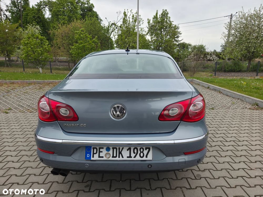 Volkswagen Passat CC 2.0 Blue TDI - 10