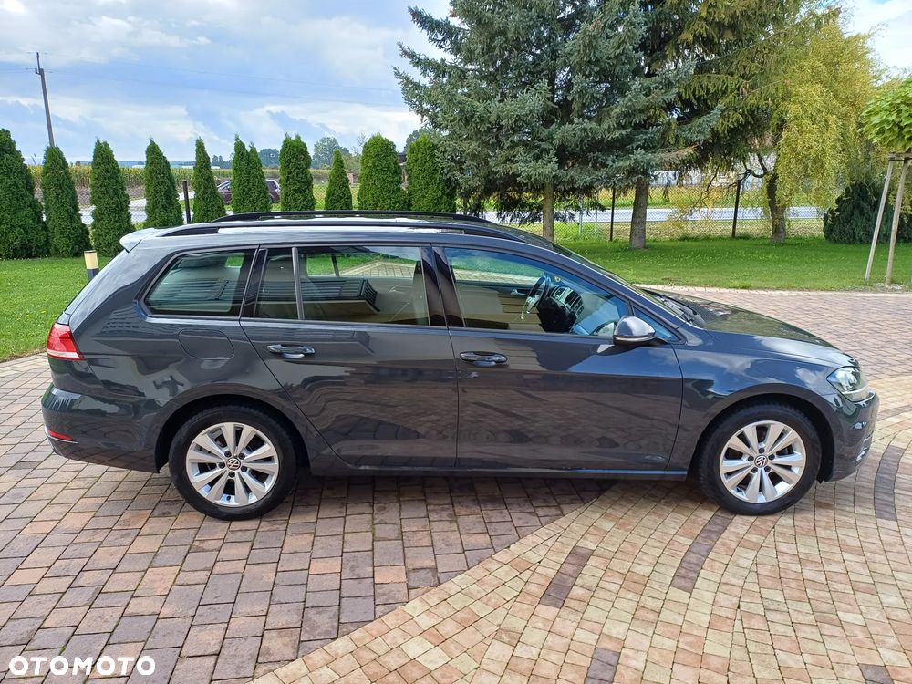 Volkswagen Golf - 3