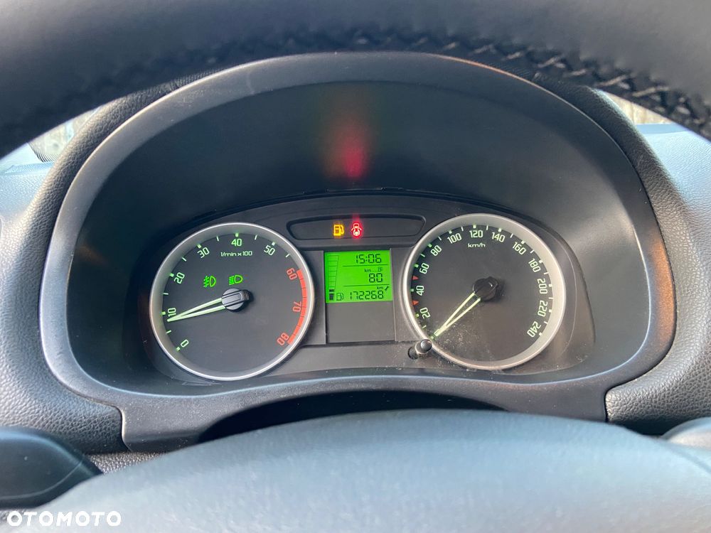 Skoda Fabia 1.4 16V Comfort - 16