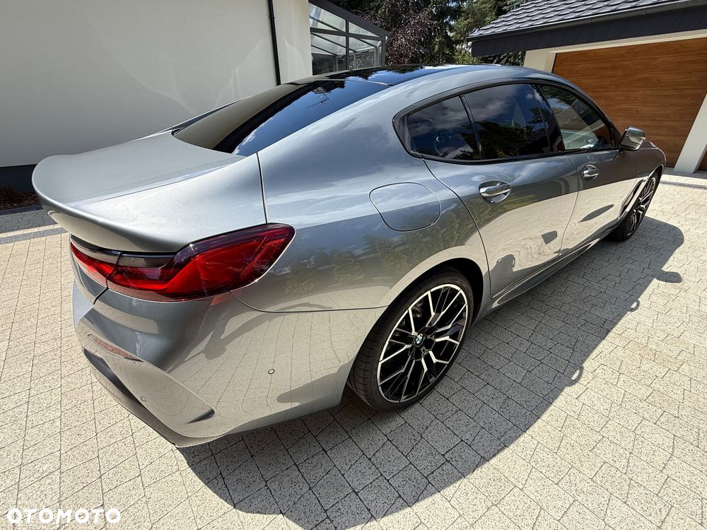 BMW Seria 8 - 8
