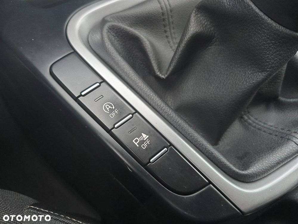 Kia XCeed 1.4 T-GDI M - 28