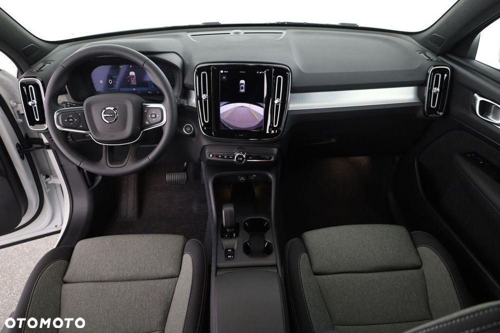 Volvo XC 40 B3 Core - 9