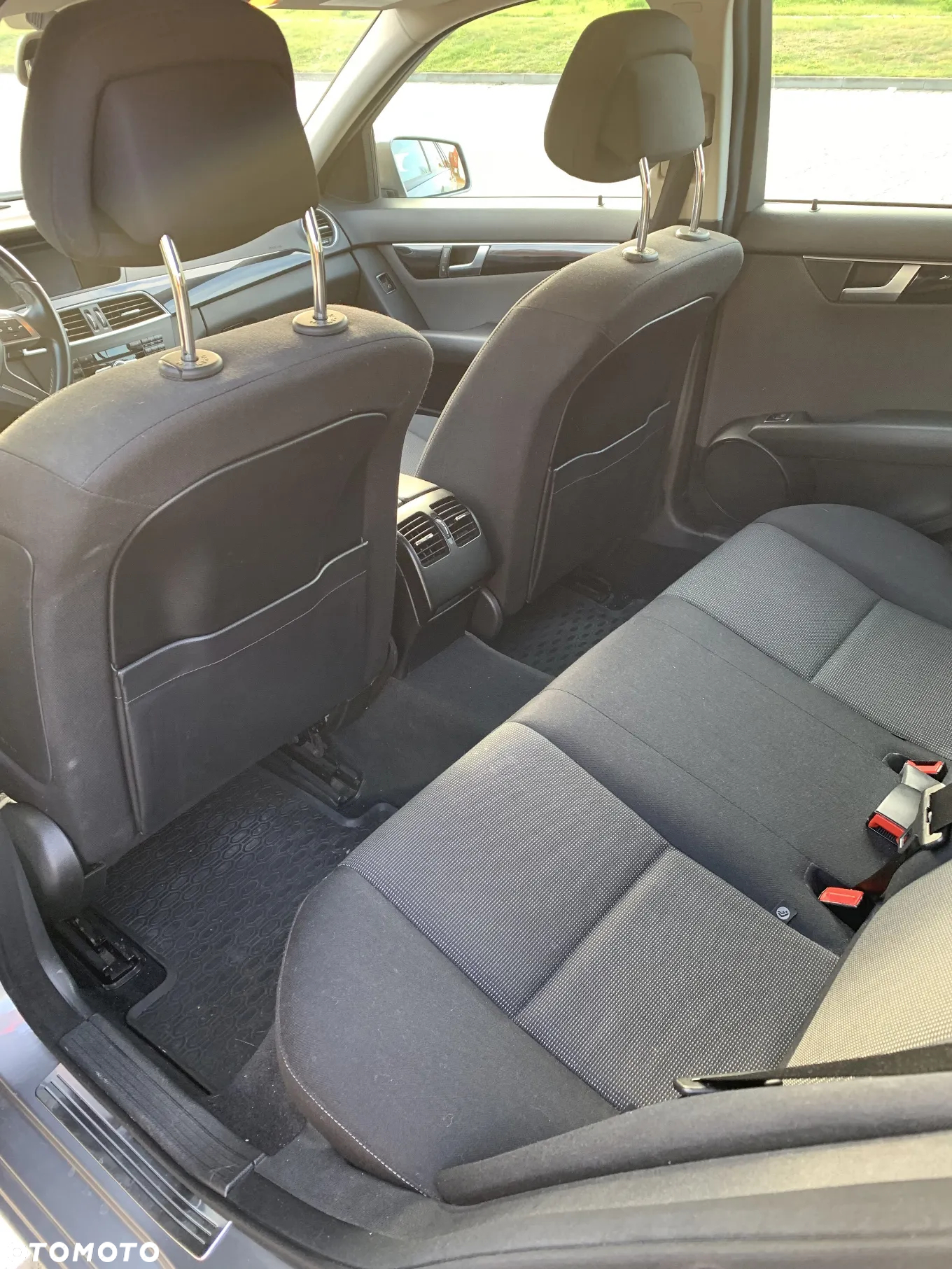 Mercedes-Benz Klasa C 180 T (BlueEFFICIENCY) Elegance - 10