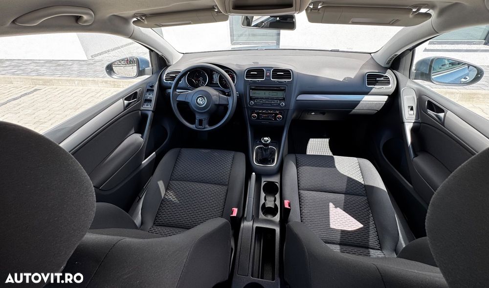 Volkswagen Golf 1.6 TDI BlueMotion Technology Comfortline - 5