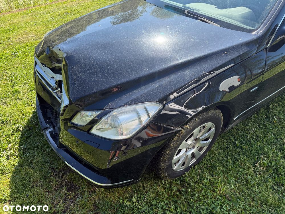Mercedes-Benz Klasa E 350 CGI BlueEffICIENCY - 2