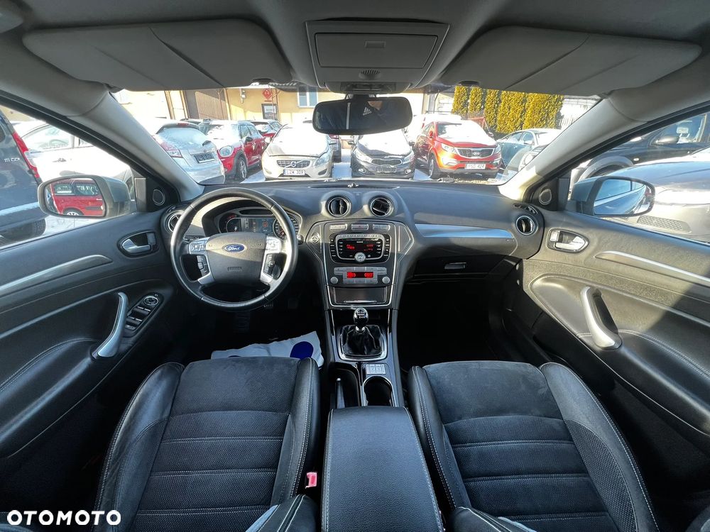 Ford Mondeo SW 2.0 TDCi Titanium X - 20