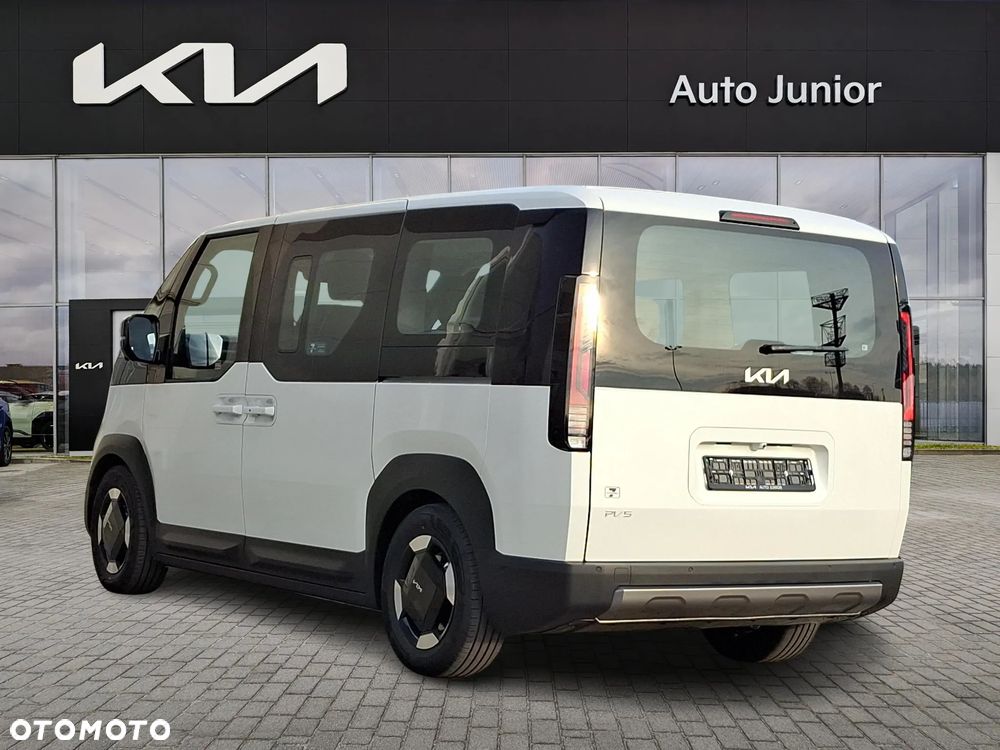 Kia PV5 - 3