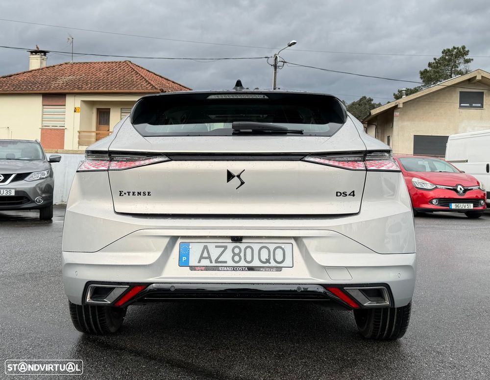 DS DS4 E-Tense Performance Line EAT8 - 9