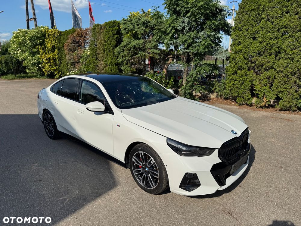 BMW Seria 5 520d xDrive mHEV M Sport - 25