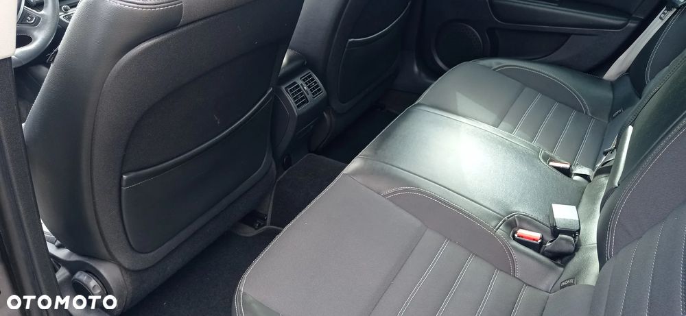 Renault Laguna dCi 150 FAP Bose - 17