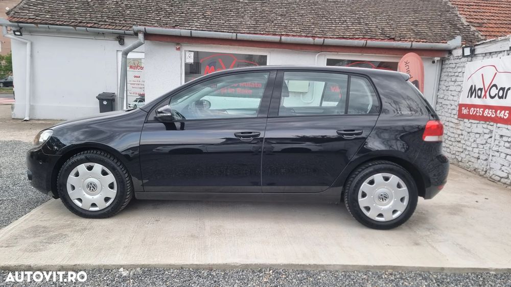 Volkswagen Golf 1.6 TDI DPF BlueMotion Technology DSG move - 9