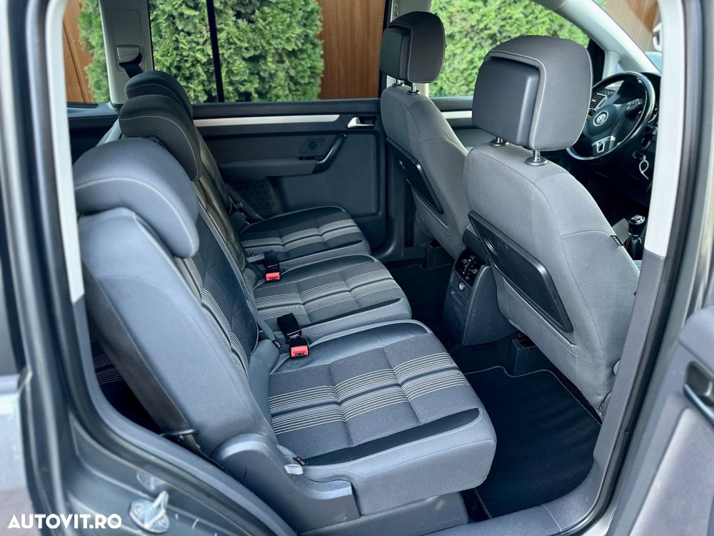 Volkswagen Touran 1.6 TDI DPF MATCH - 6