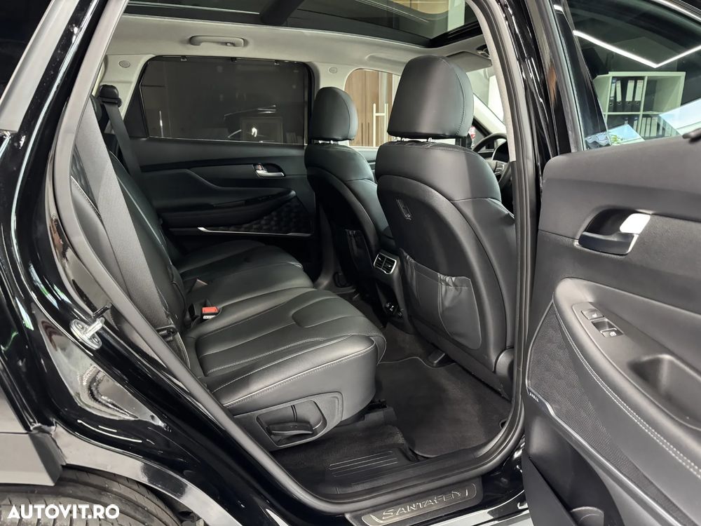 Hyundai Santa Fe Plug-in Hybrid 1.6 l 265 CP 4WD 6AT Luxury - 9