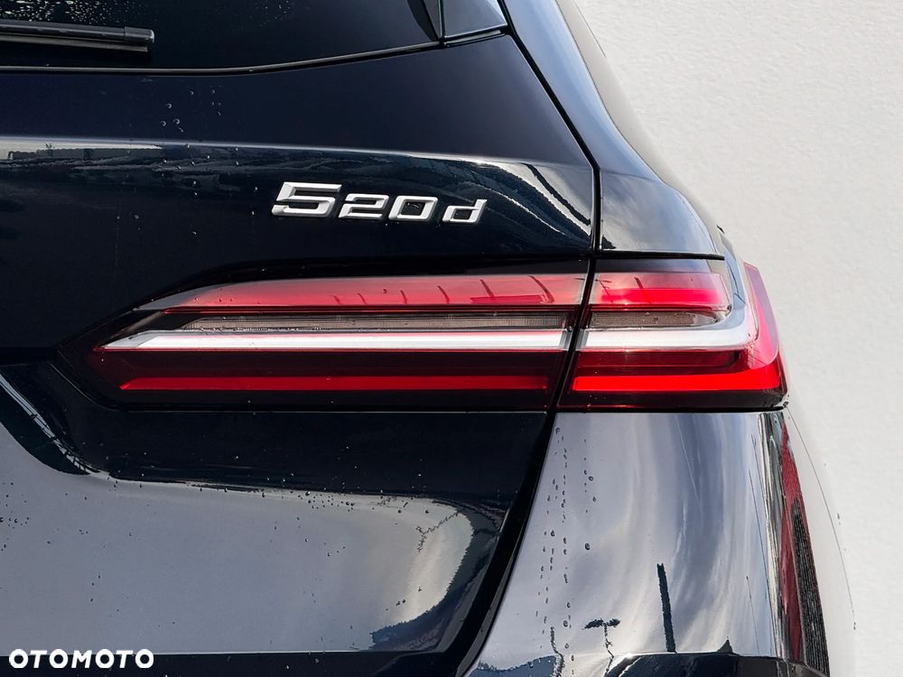 BMW Seria 5 520d - 8