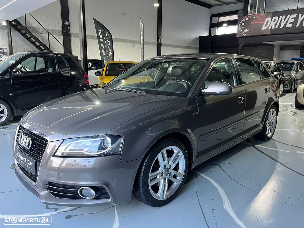 Audi A3 Sportback 1.6 TDI S tronic S line Sport Pack - 2