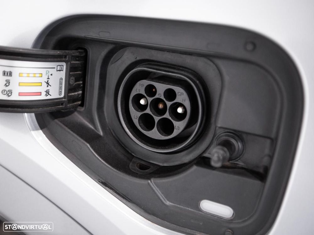 Cupra Formentor 1.4 e-Hybrid DSG - 14