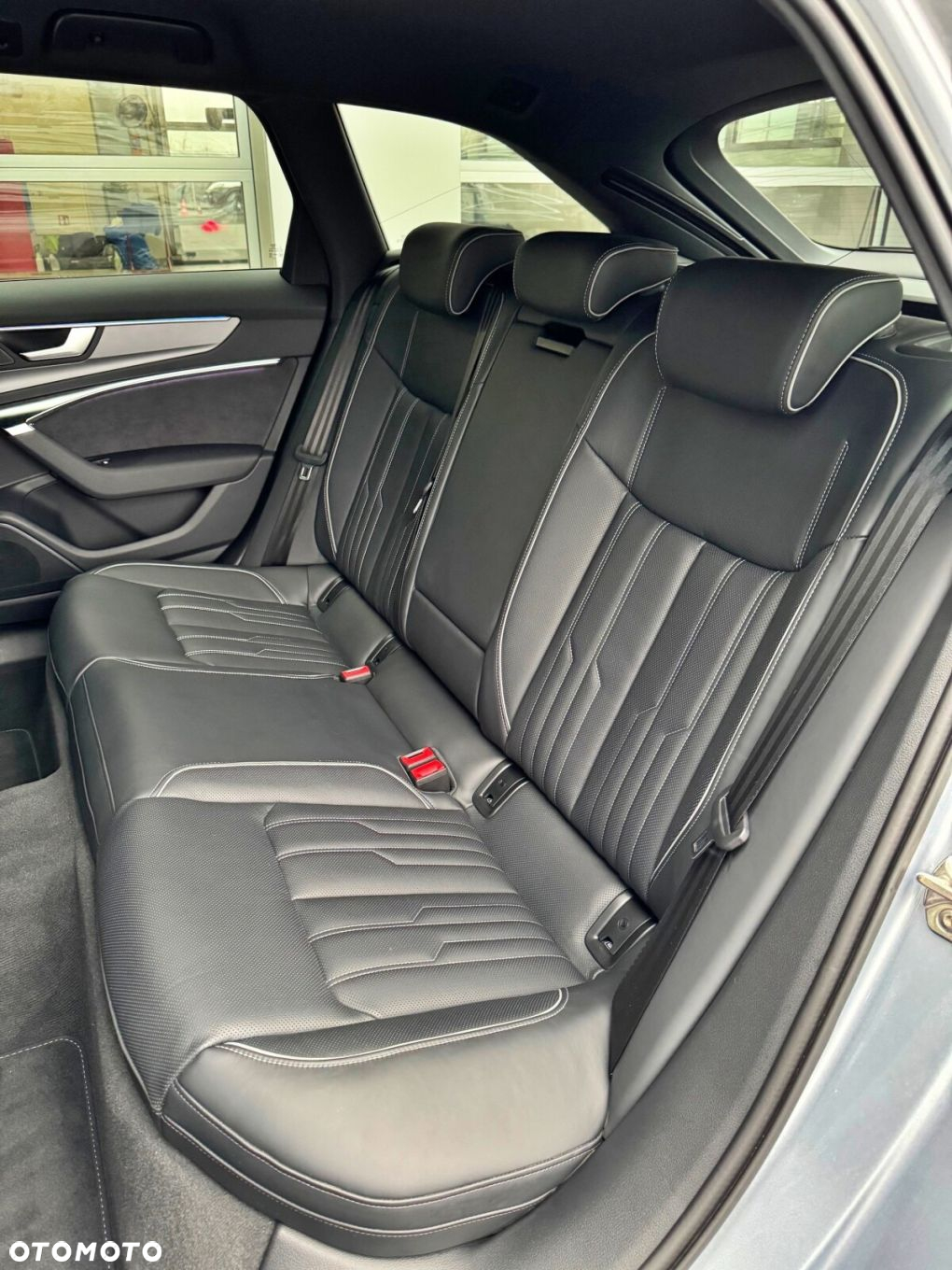 Audi A6 Allroad - 16