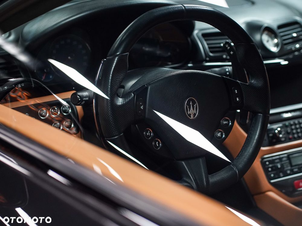 Maserati GranTurismo Sport - 12