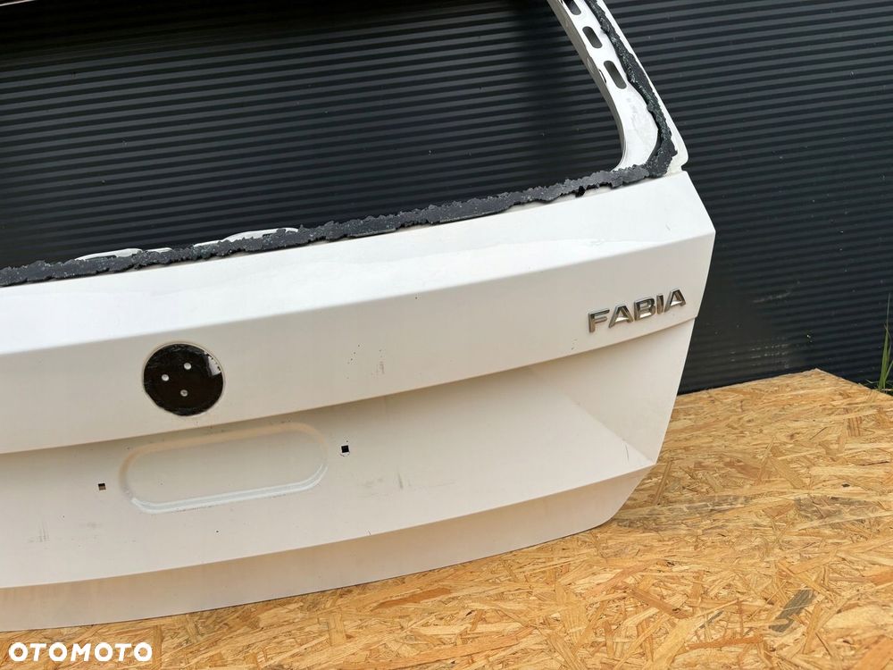 KLAPA BAGAZNIKA SKODA FABIA III HB 5D 6V6827159 - 3