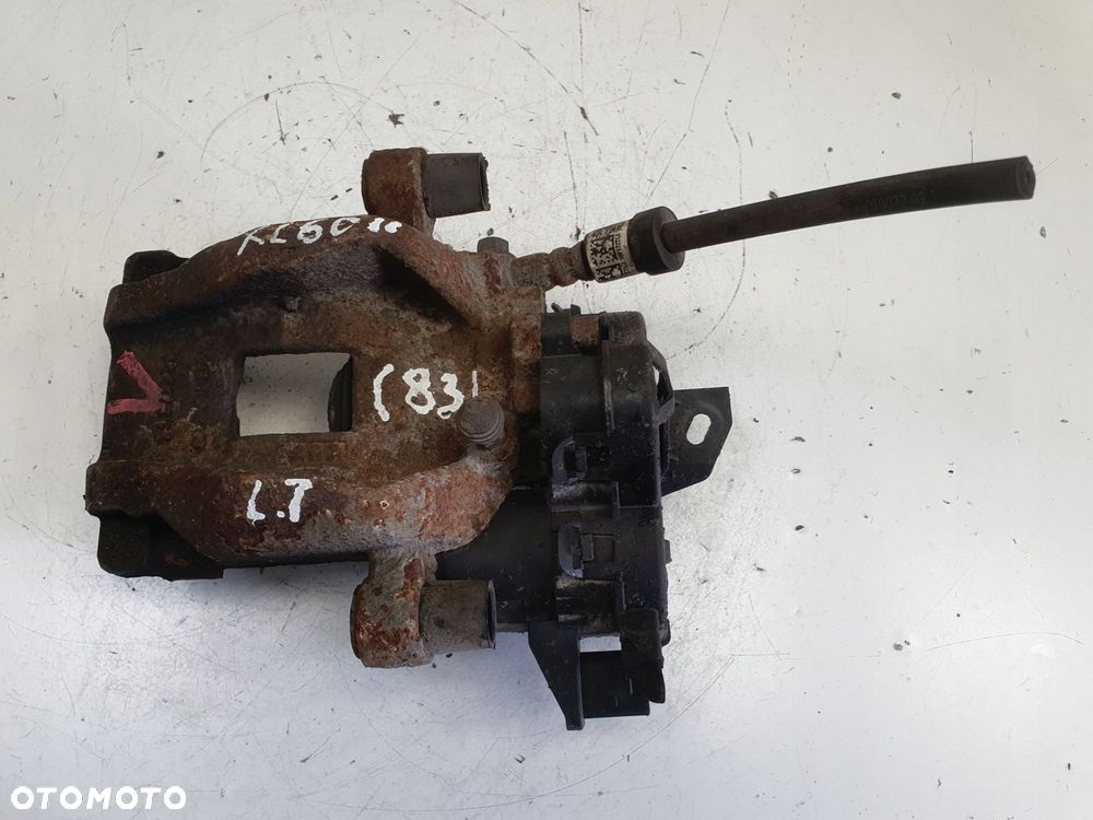 Volvo XC60 II TYLNY ZACISK HAMULCOWY LEWY tył 31687554 32217363 - 1