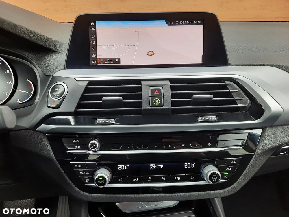 BMW X3 xDrive20i sport - 24