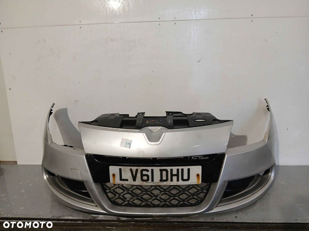 ^ ZDERZAK PRZÓD PRZEDNI RENAULT MEGANE 3 III GT LINE TED69 SREBRNY HALOGENY - 1