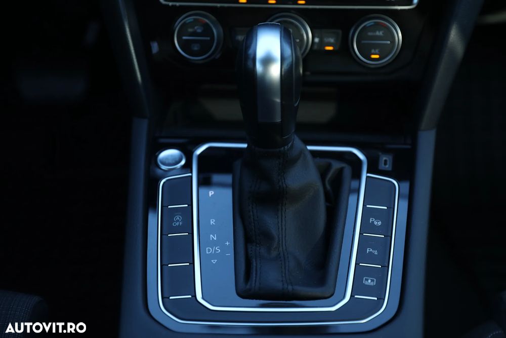 Volkswagen Passat 1.5 TSI OPF DSG Business - 8