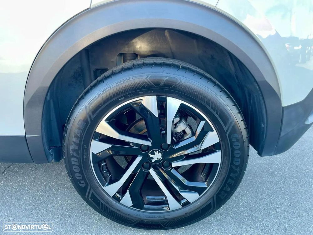 Peugeot 2008 1.2 PureTech GT Line - 12