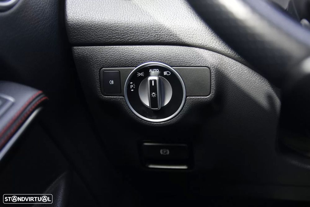 Mercedes-Benz GLA 180 d AMG Line Aut. - 33