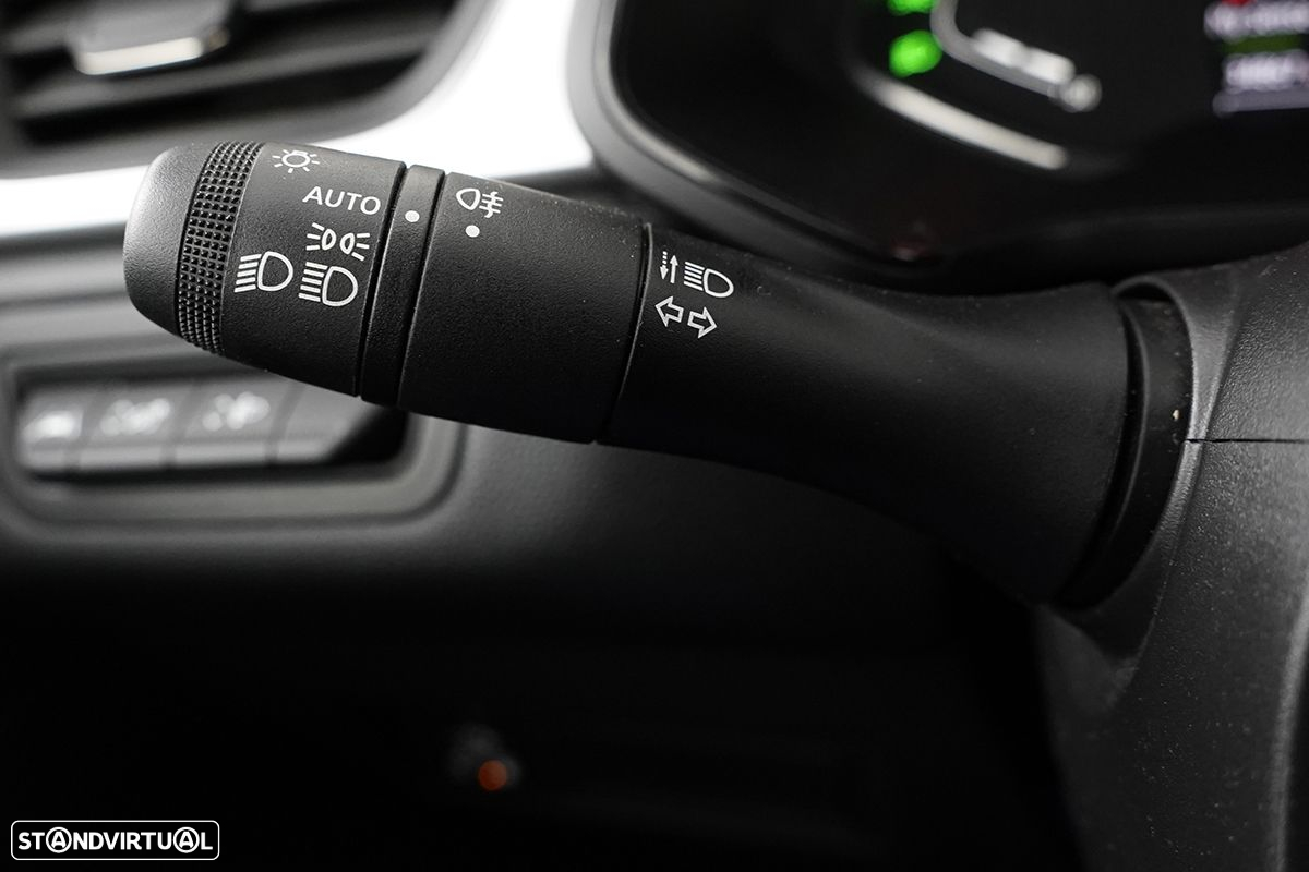 Renault Captur 1.0 TCe Techno Bi-Fuel - 17