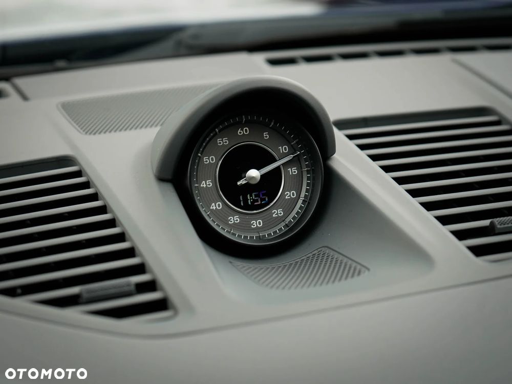 Porsche 911 Turbo - 17