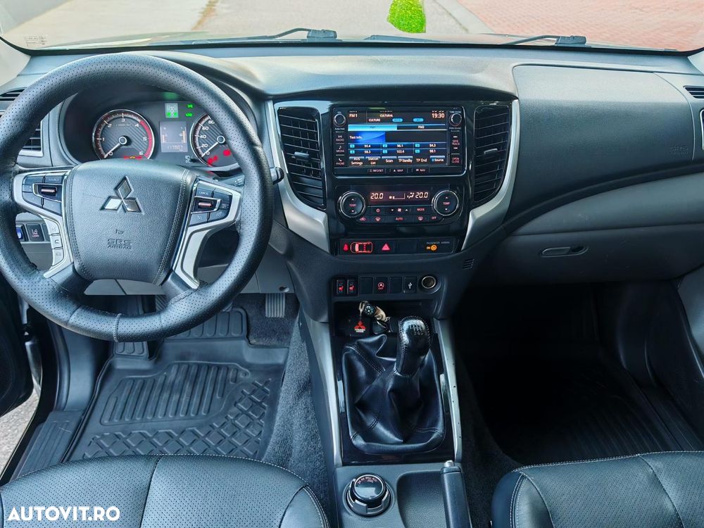 Mitsubishi L200 - 7