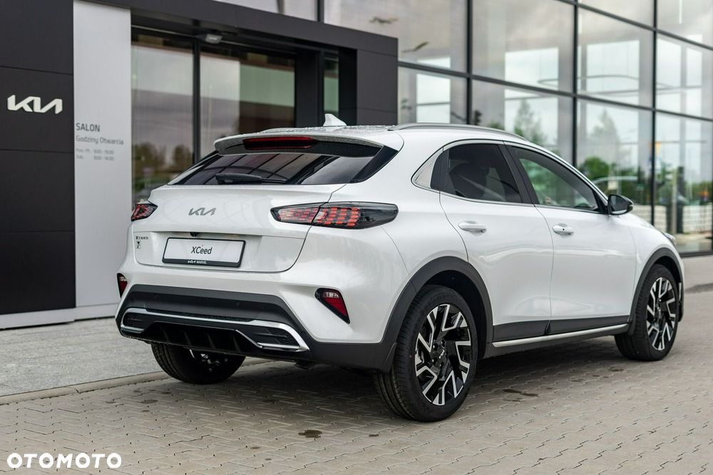 Kia XCeed 1.6 T-GDI Tribute DCT - 3