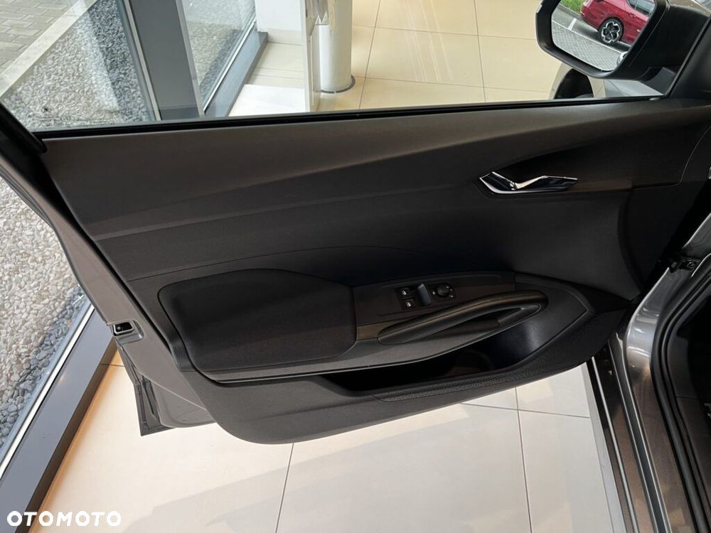 Skoda Fabia 1.0 TSI Essence - 19