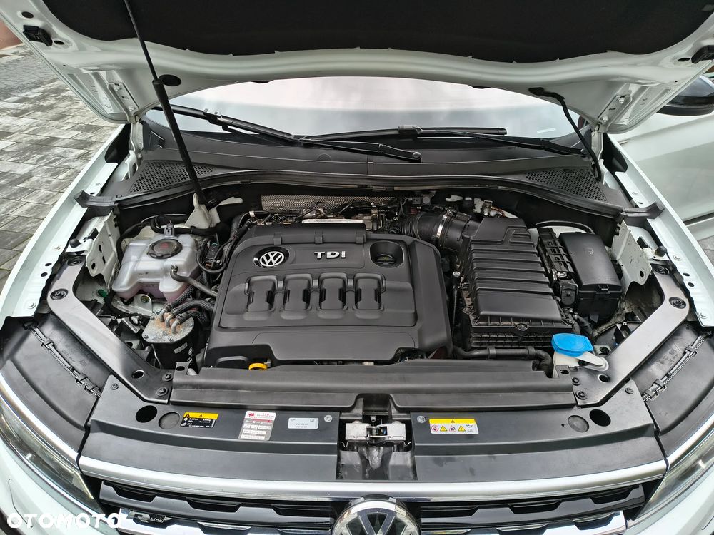 Volkswagen Tiguan 2.0 TDI SCR 4MOTION DSG Highline - 27