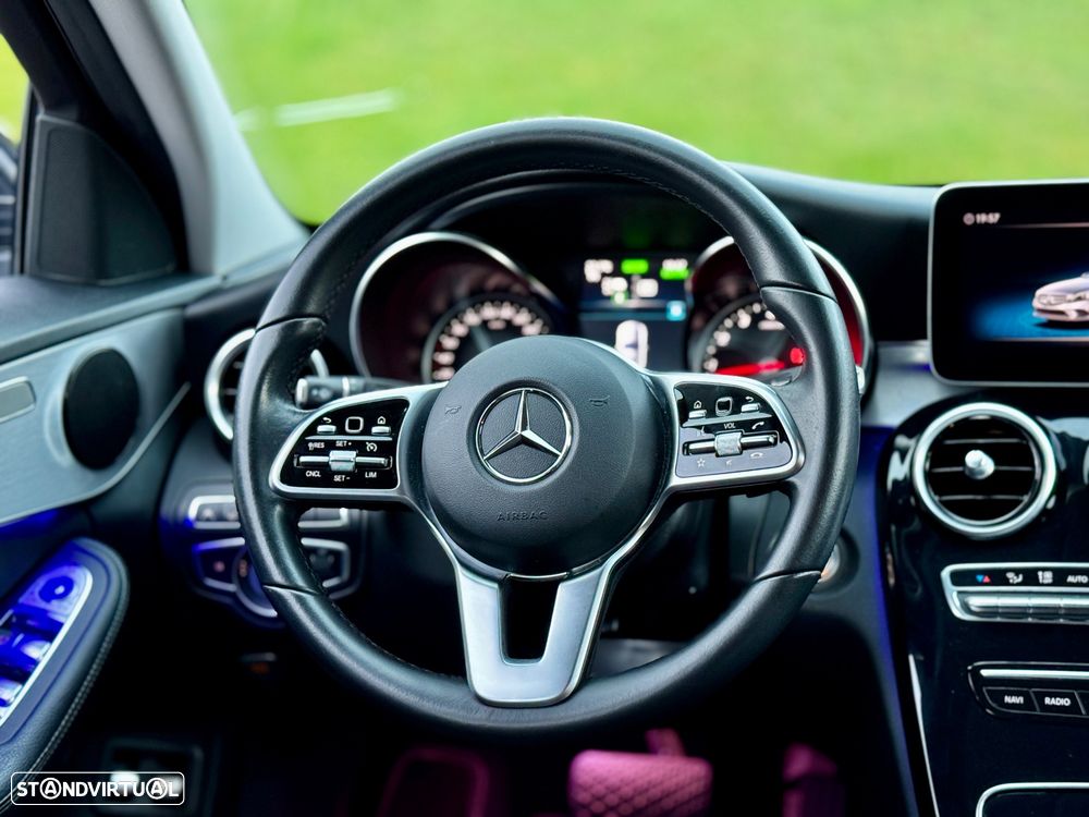 Mercedes-Benz C 300 e T 9G-TRONIC Avantgarde - 21
