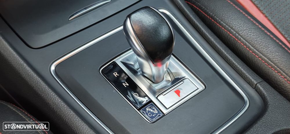 Mercedes-Benz CLA 45 AMG 4Matic 7G-DCT - 29