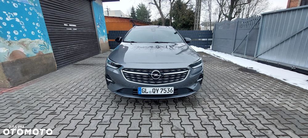 Opel Insignia - 1
