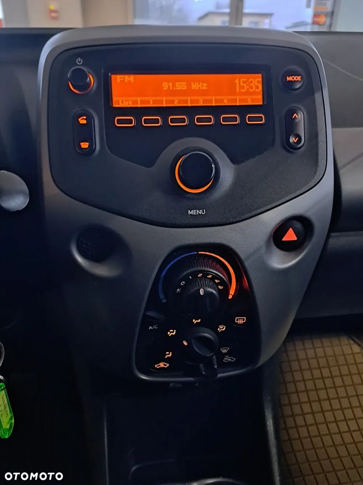 Toyota Aygo - 12
