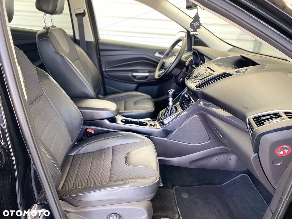 Ford Kuga 2.0 TDCi 4x4 Titanium - 14
