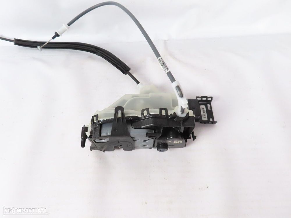 Fecho da porta Direito/Trás Seminovo/ Original OPEL CROSSLAND X (P17) 16943707 - 1