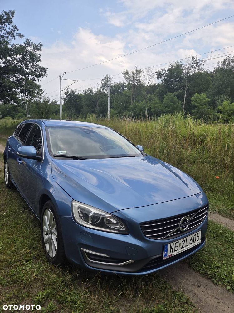 Volvo V60 D4 Geartronic Summum - 3