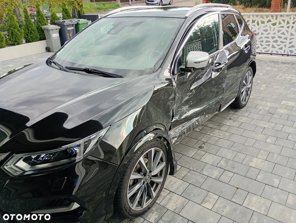 Nissan Qashqai 1.3 DIG-T Tekna DCT - 4