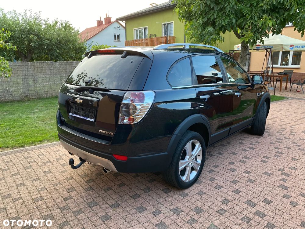 Chevrolet Captiva 2.2 d LT+ - 4